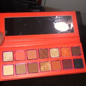 Kylie summer palette